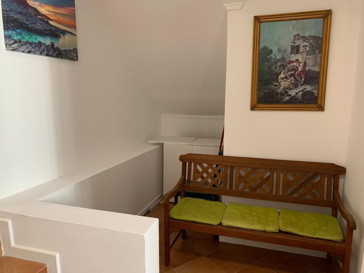 House And In Guest house